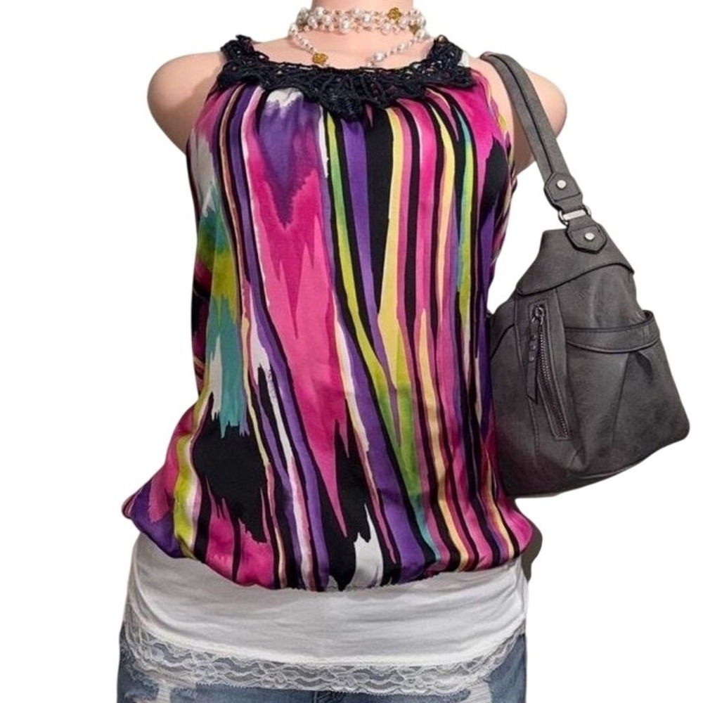 HeartSOUL Vintage Y2K Abstract Stripe Crochet Lace Bubble Hem Tank Top Pink Med